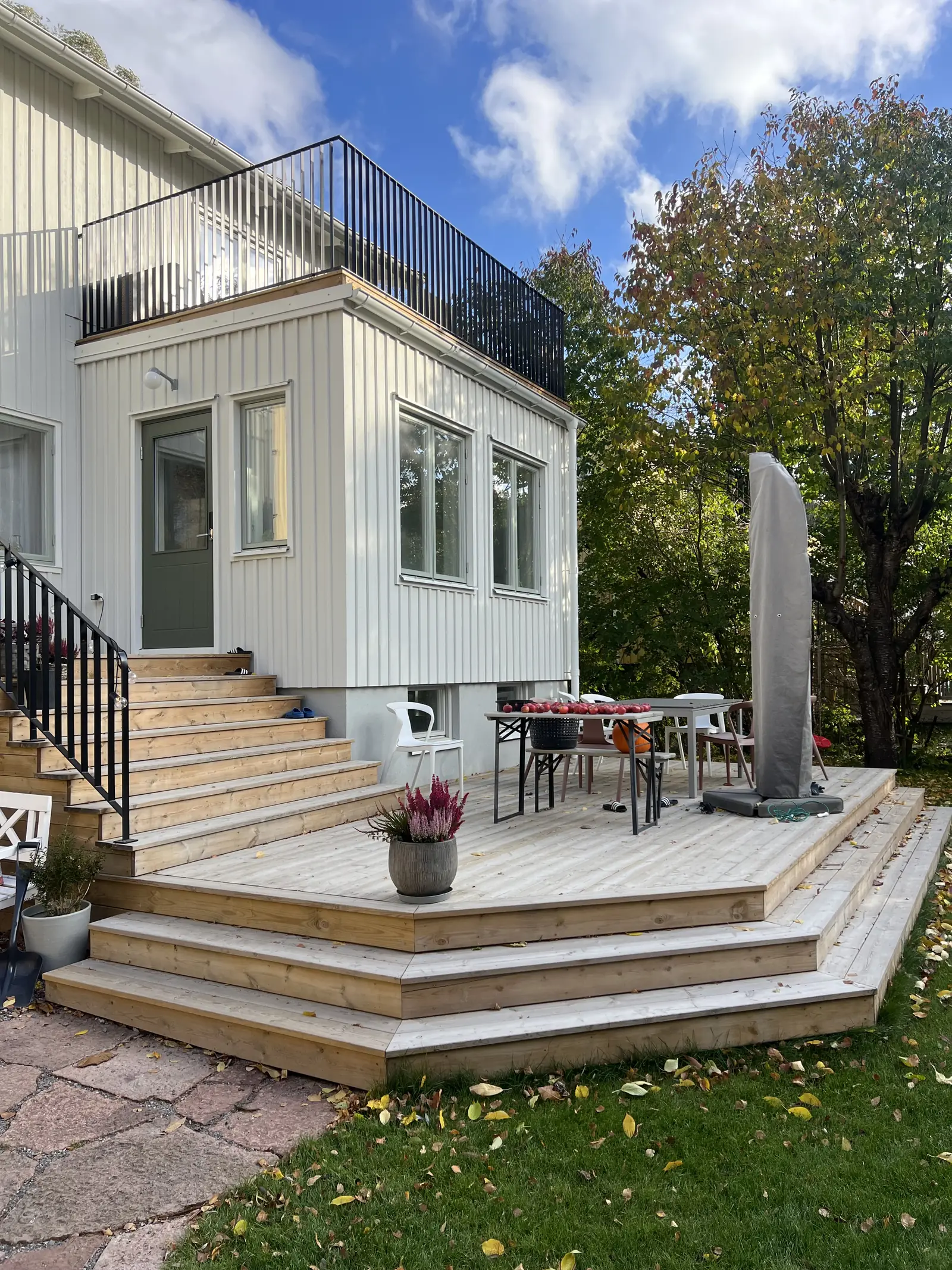 Enskede · Utbyggnad & fasadrenovering